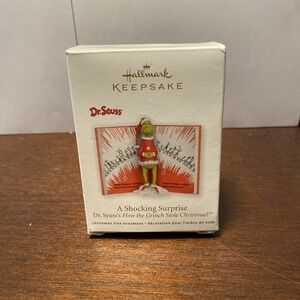Hallmark Keepsake How The Grinch Stole Christmas "A Shocking Surprise" 2011